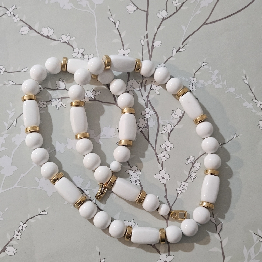 Vintage White and Gold  Napier Necklace